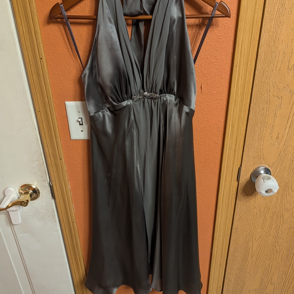 White House Black Market Charcoal Grey Backless Dress - 100% Silk - Picture 3 of 7